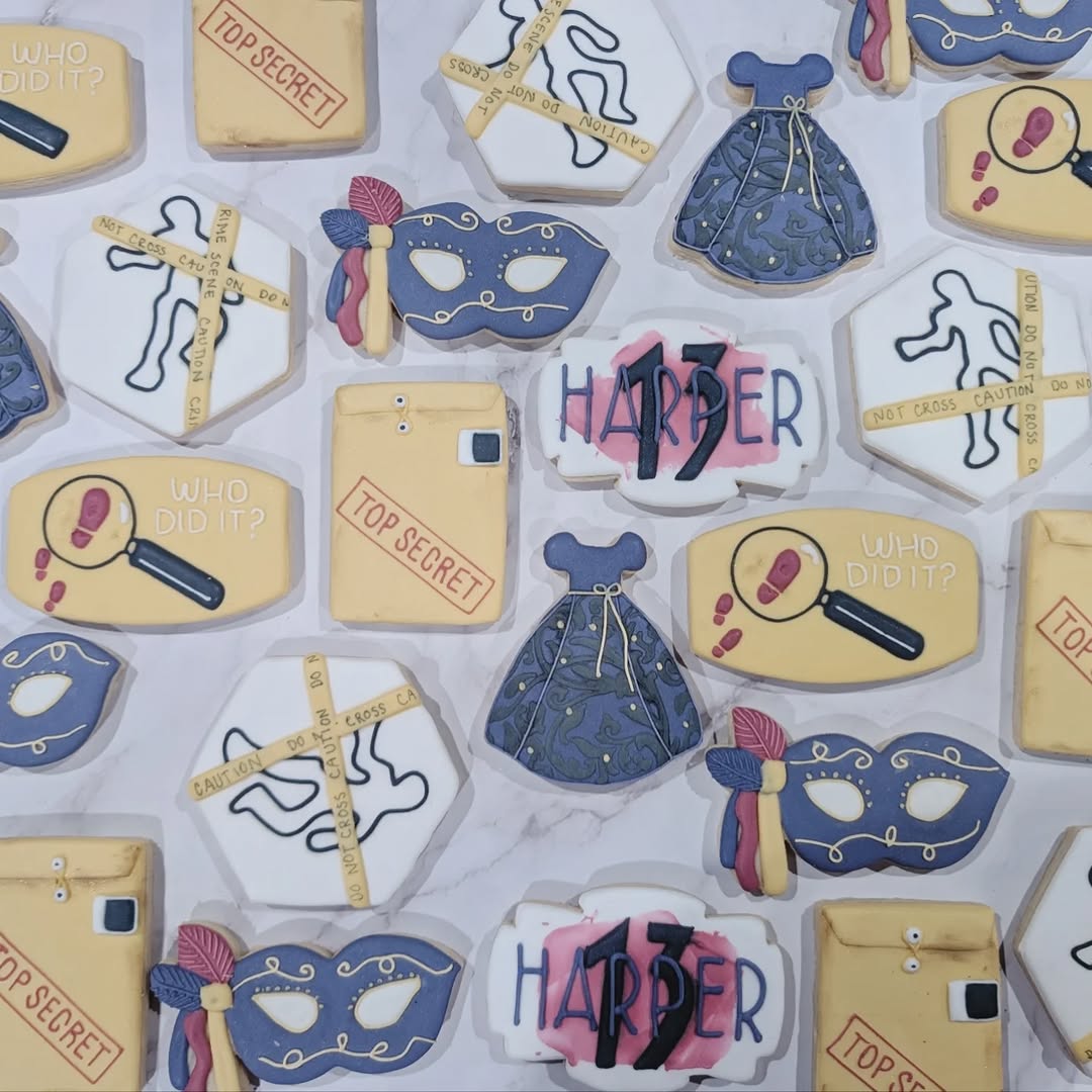 Murder mystery birthday party cookies