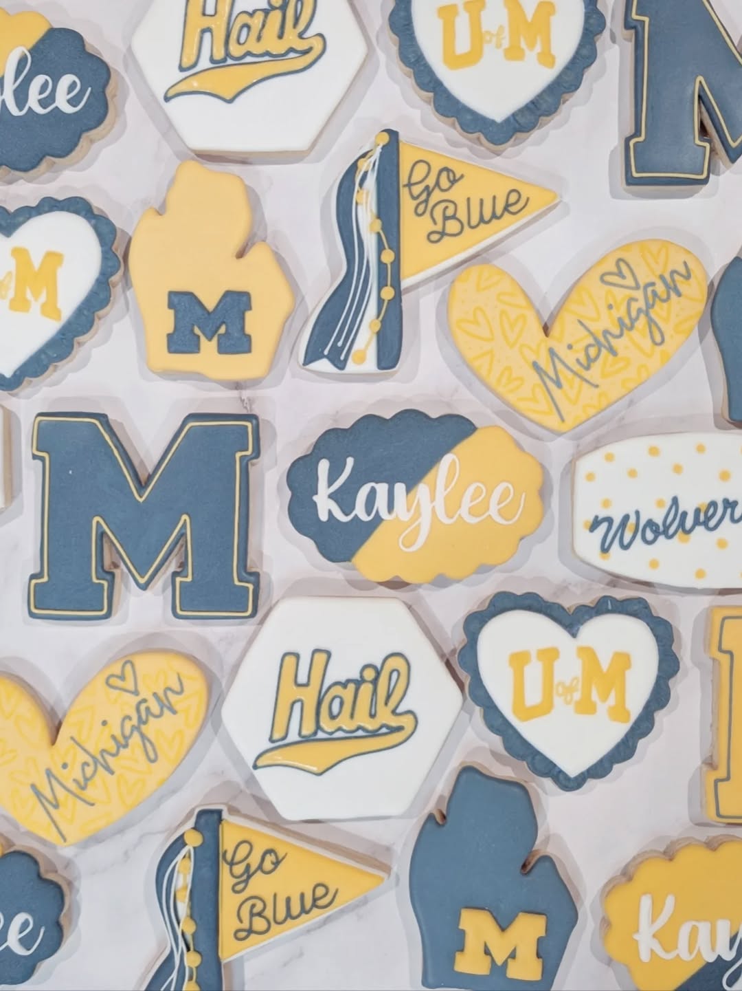 University of Michigan graduation cookies